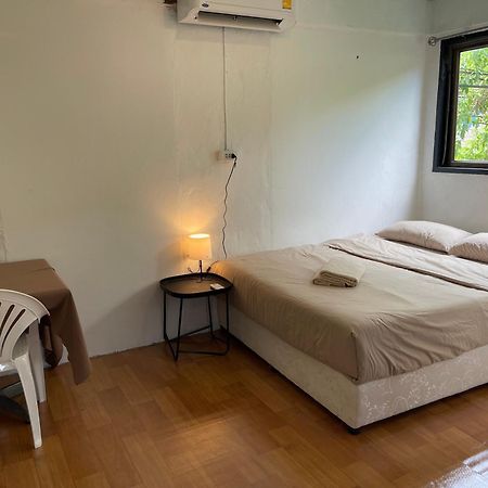 Budget Room Koh Phangan Pier With Ac Εξωτερικό φωτογραφία